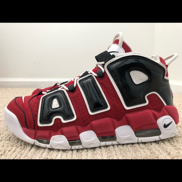 nike uptempo 96 bulls